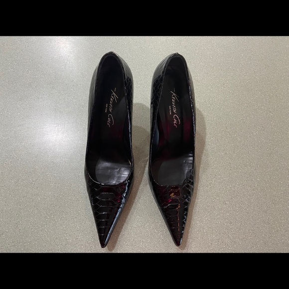 Kenneth Cole black patent leather alligator print - Picture 4 of 12